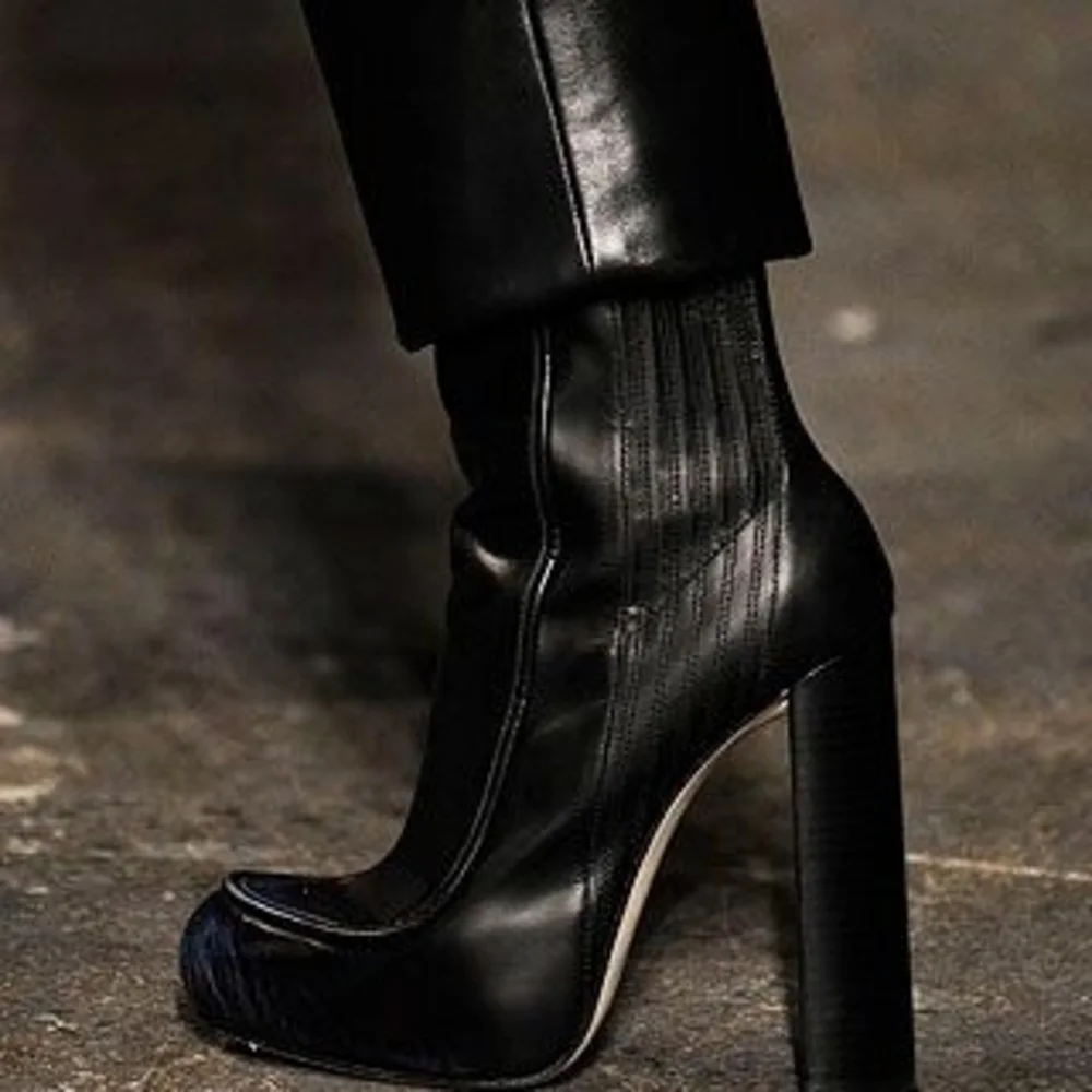 Alexander Wang Black Leather Heeled Boots - Picture 2 of 5
